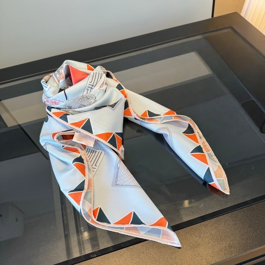 Travel Accessories Gifts For Women - Top-Tier Pure Silk Women's Scarves French