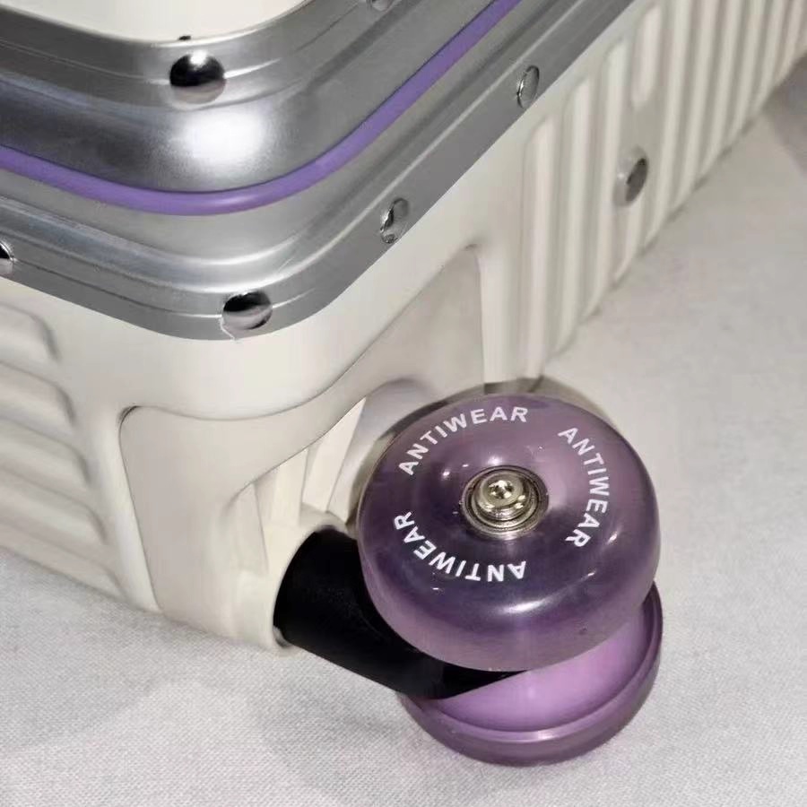 Suitcase Aluminum Frame with C - Travel Lock Tsa Approved 리뷰 및 가격