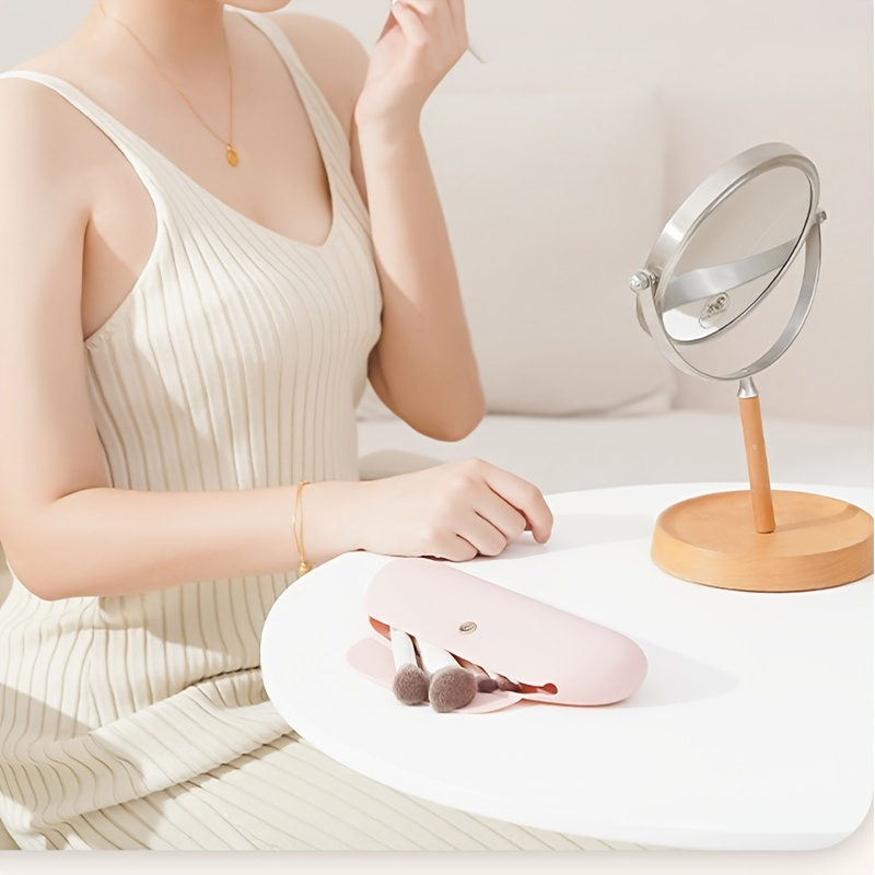 Silicone Travel Makeup Brush H - Travel Accessories Holder 리뷰 및 가격