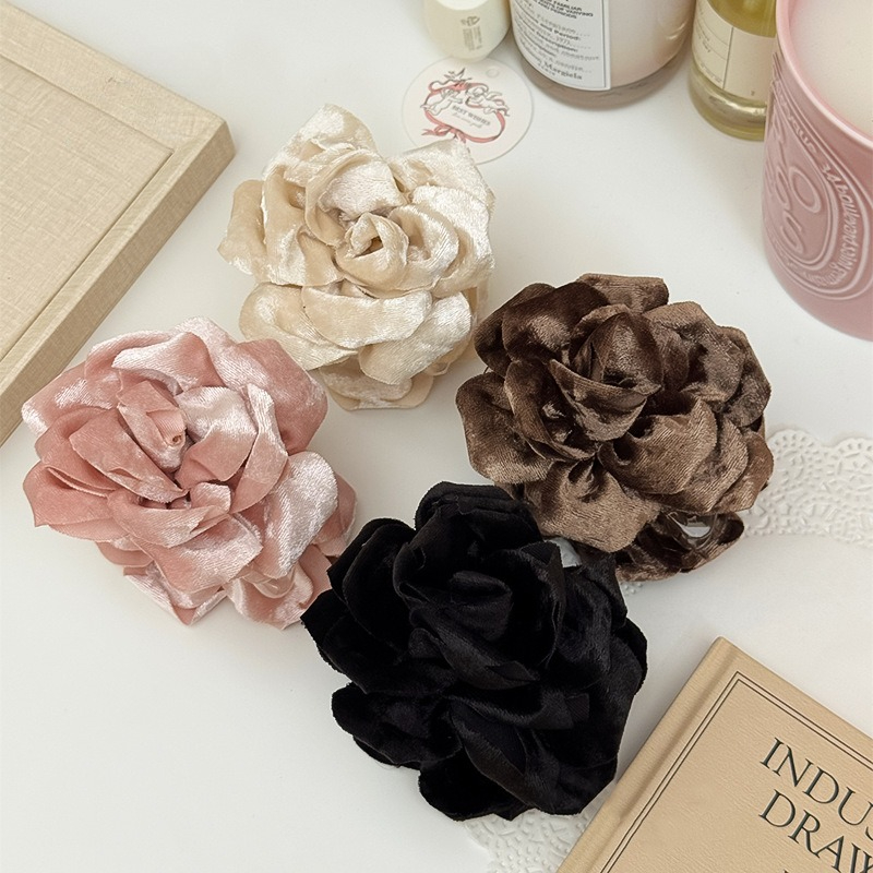 Ins Velvet Rose Hair Claw Clip - Travel Accessories For Girls 리뷰 및 가격